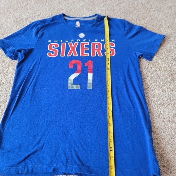 2/$20 Philadelphia 76ers Embiid 21 T Shirt L - Picture 8 of 9